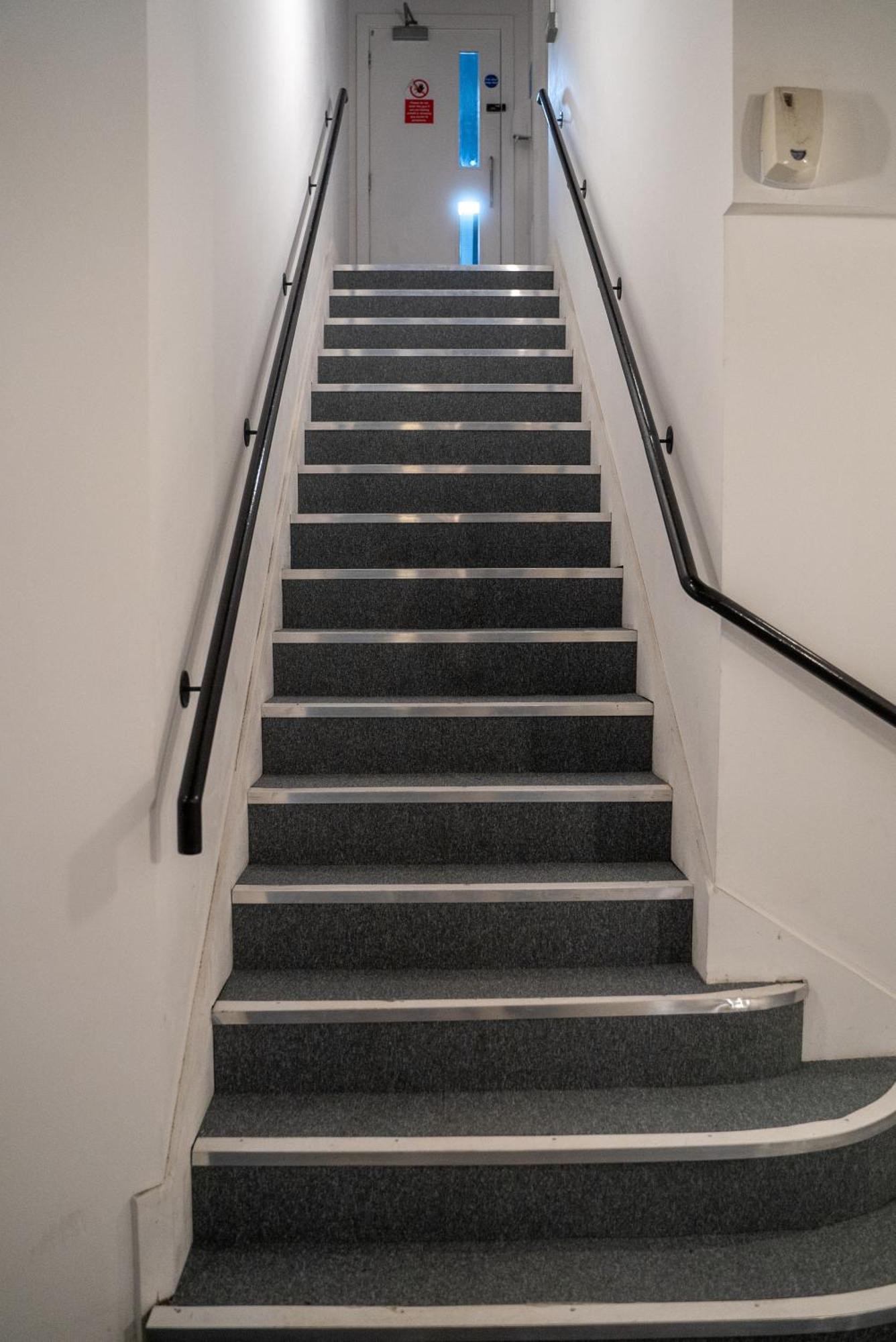 Cozy 1 Bed In Canary Wharf - Near Excel & Greenwich With Gym Acces Λονδίνο Εξωτερικό φωτογραφία